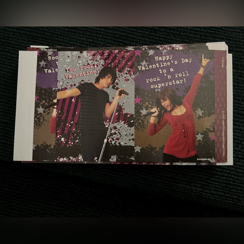 Camp Rock Valentine's Day Cards - Picture 4 of 4